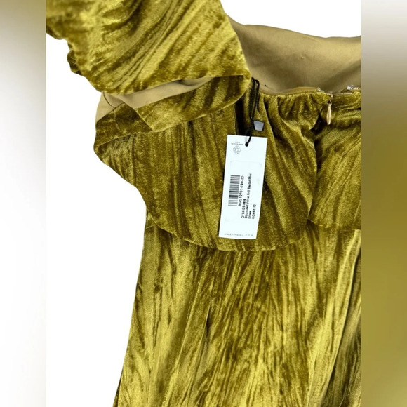 NWT Structured Velvet Frill Bardot Mini Dress Large - Picture 5 of 5